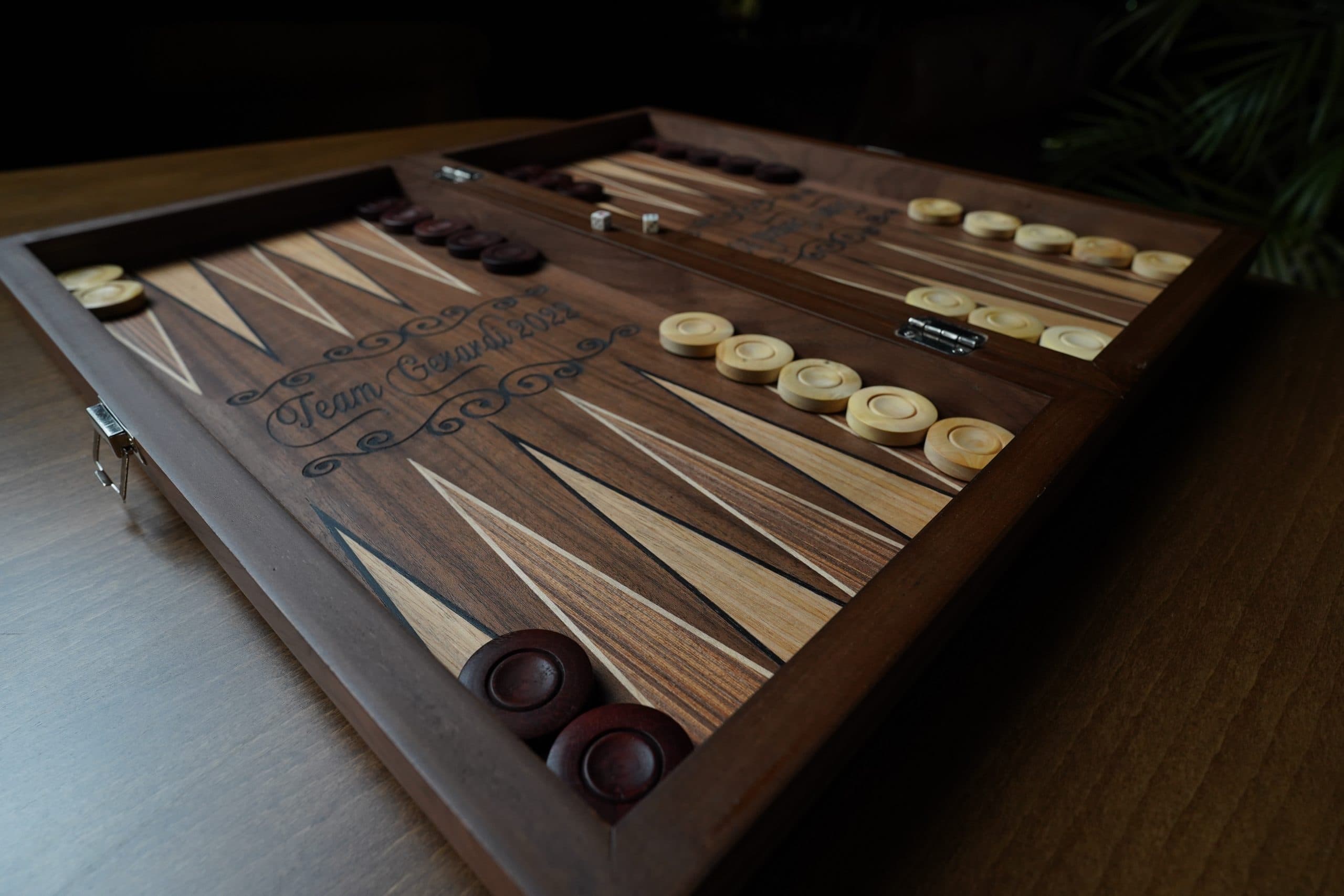 Handcrafted Walnut Backgammon Personalization CT50 - Küçük Görsel 5