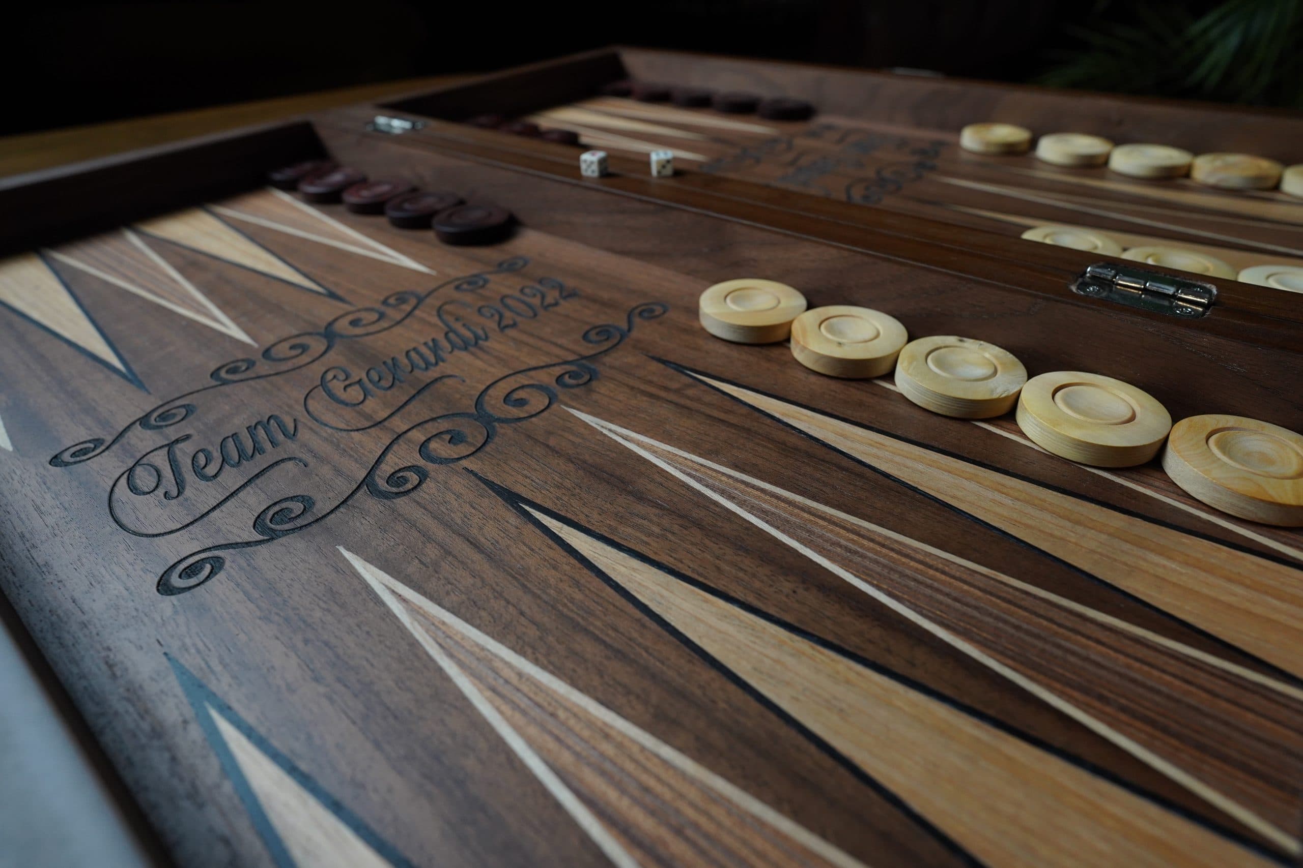 Handcrafted Walnut Backgammon Personalization CT50 - Küçük Görsel 4