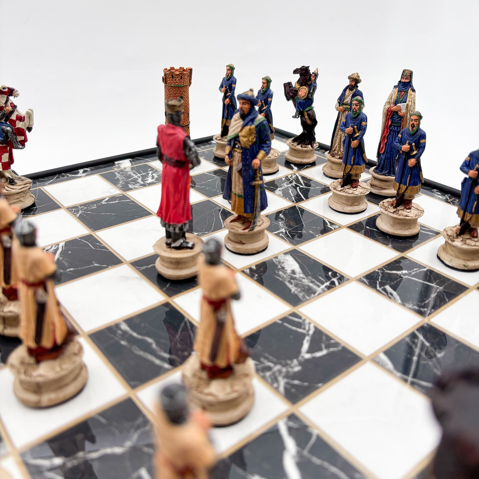 Hand Painted Persian - Crusader Themed Chess Set - Wooden Lid Box with Polyester Stones - Küçük Görsel 9